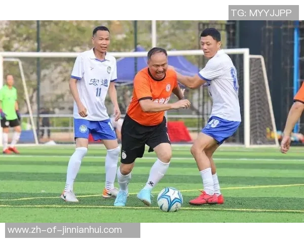 广州退役足球球星回顾昔日辉煌历程与城市足球精神传承